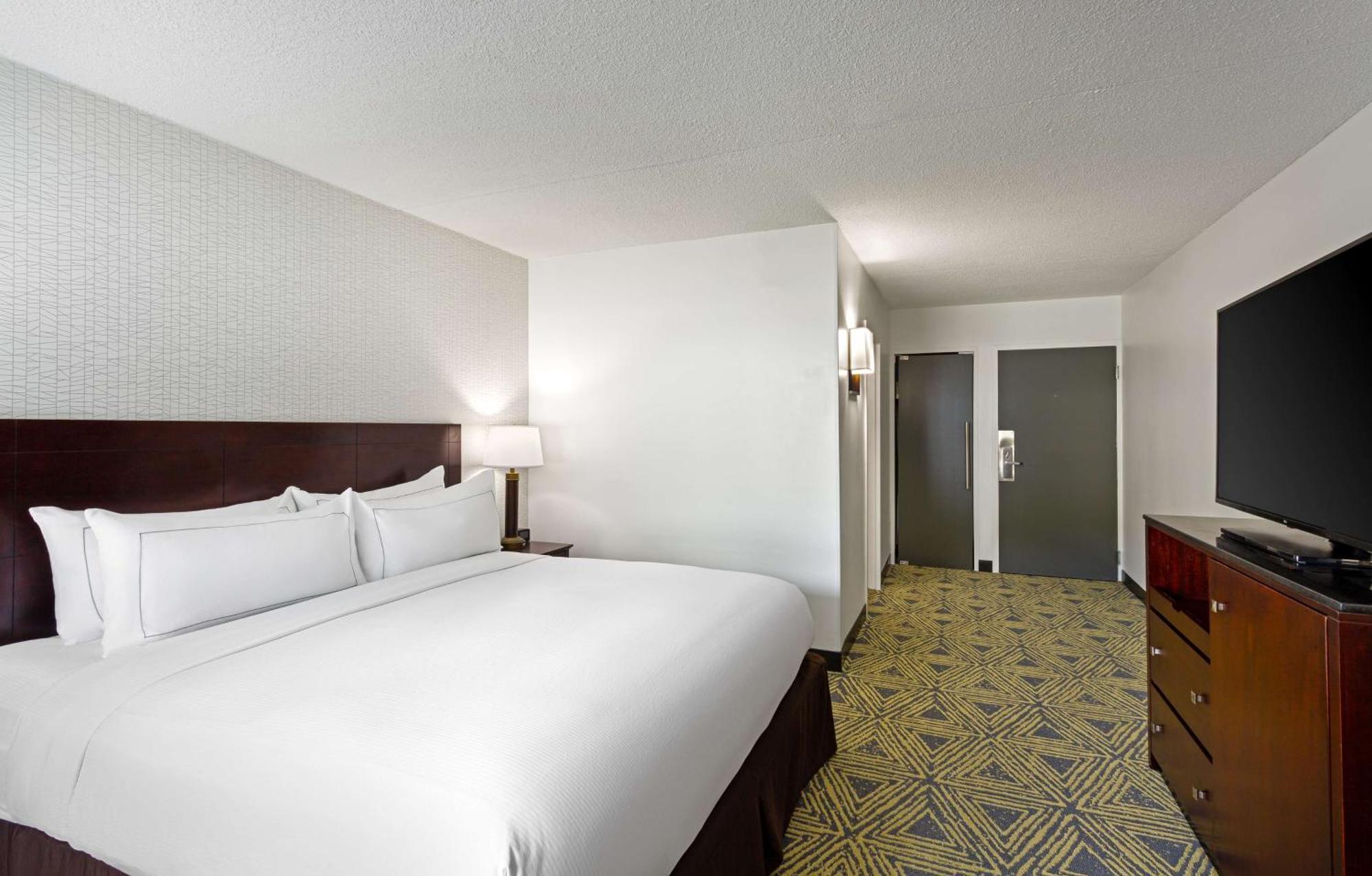 Doubletree By Hilton Meadow Lands Casino Area Hotel 4*