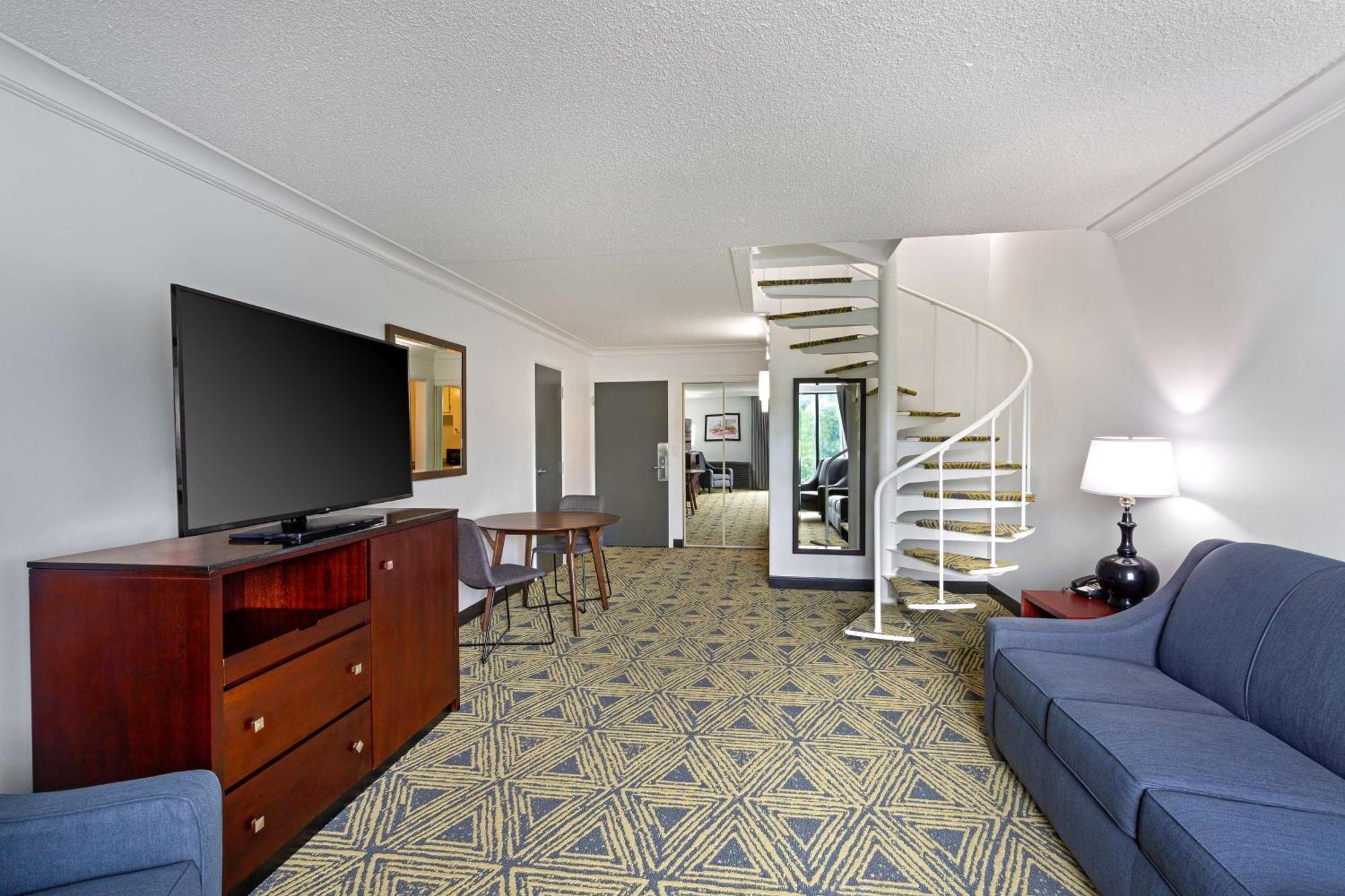 Doubletree By Hilton Meadow Lands Casino Area Hotel Washington
