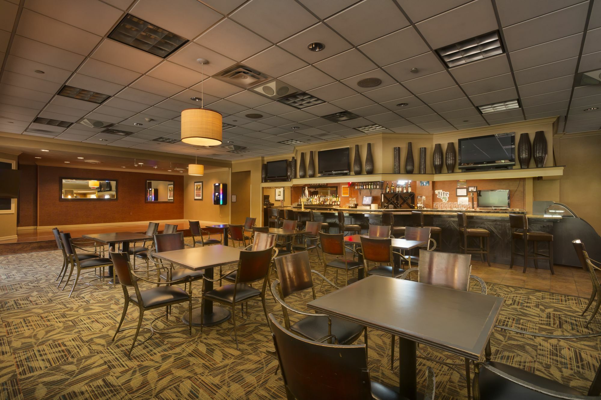 Doubletree By Hilton Meadow Lands Casino Area