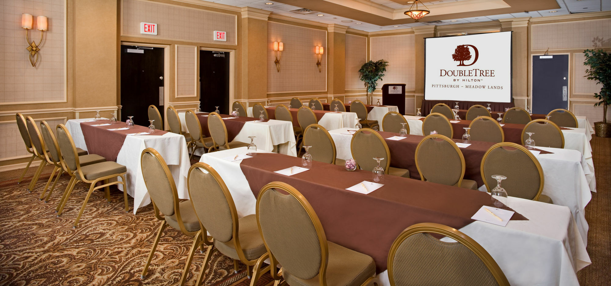 Doubletree By Hilton Meadow Lands Casino Area Hotel